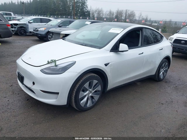 2024 Tesla Model Y Rwd მანქანა იყიდება აუქციონზე, vin: 7SAYGDED0RF095968, აუქციონის ნომერი: 44142268