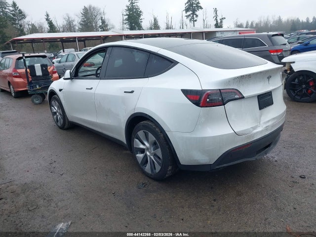 2024 Tesla Model Y Rwd მანქანა იყიდება აუქციონზე, vin: 7SAYGDED0RF095968, აუქციონის ნომერი: 44142268