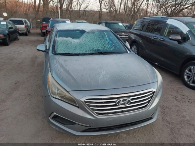 2016 HYUNDAI SONATA 5NPE24AFXGH267461 Photo 5