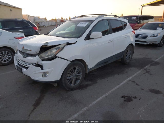 KM8JU3AG2EU910444 Hyundai TUCSON SE