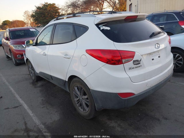 KM8JU3AG2EU910444 Hyundai TUCSON SE