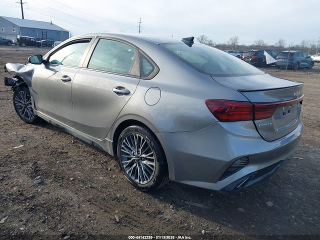 Продаж на аукціоні авто 2022 Kia Forte Gt-line, vin: 3KPF54AD9NE447090, номер лоту: 44142299