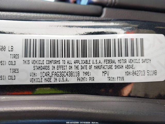 1C4RJFAG3GC438118 Jeep Grand Cherokee Laredo