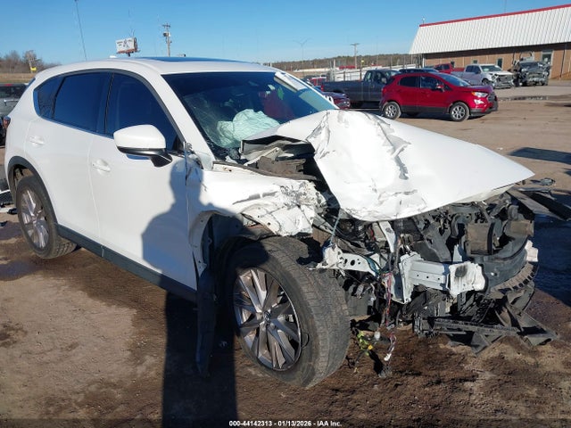 2019 Mazda Cx-5 Grand Touring მანქანა იყიდება აუქციონზე, vin: JM3KFADM3K1548606, აუქციონის ნომერი: 44142313