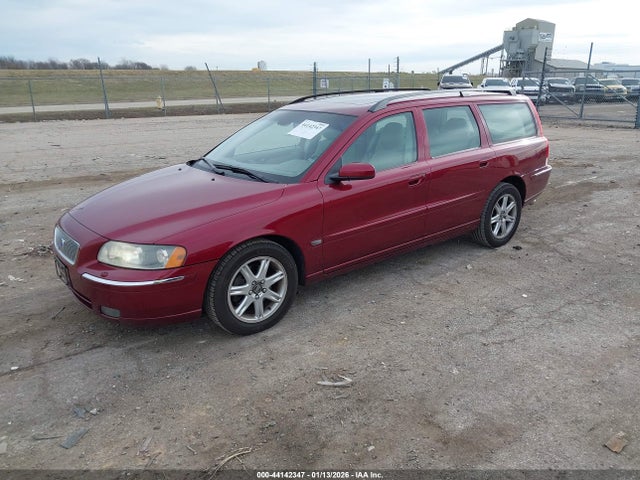 2005 VOLVO V70 YV1SW592052482113 Photo 1
