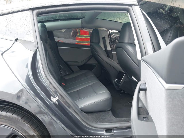 2025 TESLA MODEL 3 5YJ3E1EA2SF952928 Photo 7