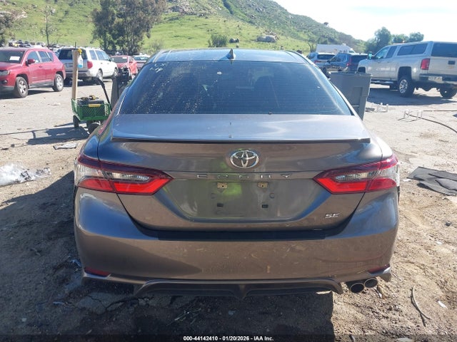 4T1T11AK7NU702036 Toyota CAMRY SE