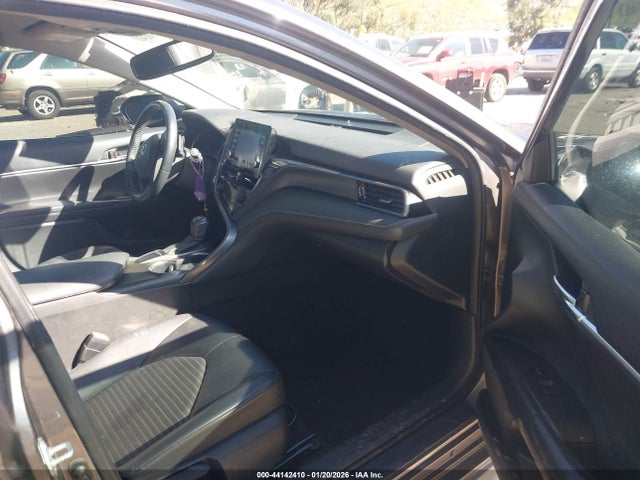 4T1T11AK7NU702036 Toyota CAMRY SE