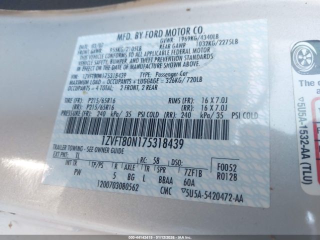 2007 FORD MUSTANG 1ZVFT80N175318439 Photo 8