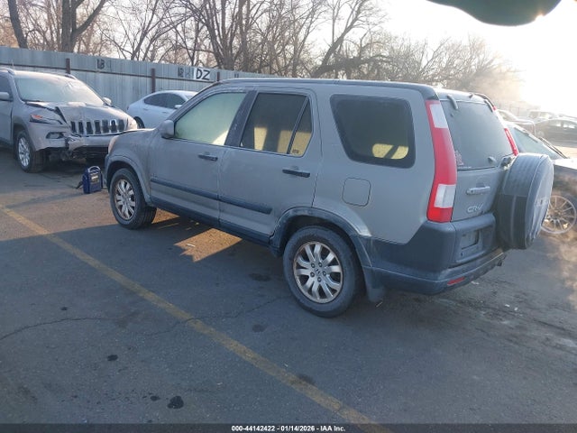 2005 HONDA CR-V JHLRD78895C059877 Photo 2