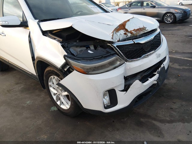 2014 Kia Sorento Lx მანქანა იყიდება აუქციონზე, vin: 5XYKT3A68EG442322, აუქციონის ნომერი: 44142464