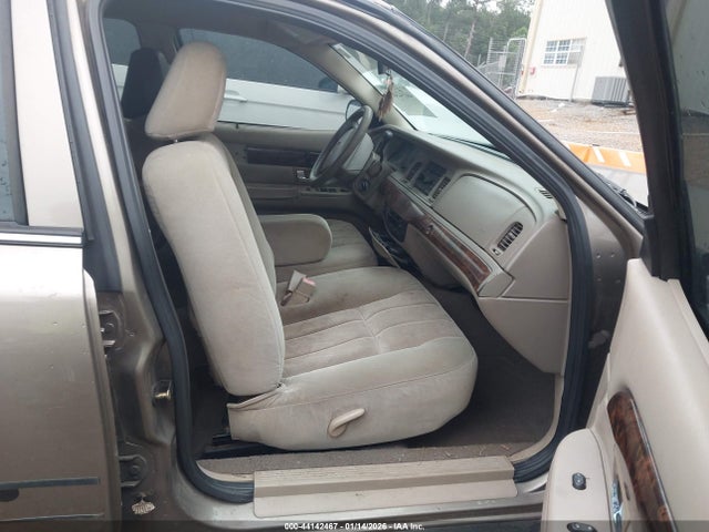 2005 MERCURY GRAND MARQUIS 2MEFM74W35X652821 Photo 4