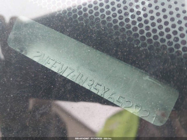 2005 MERCURY GRAND MARQUIS 2MEFM74W35X652821 Photo 8