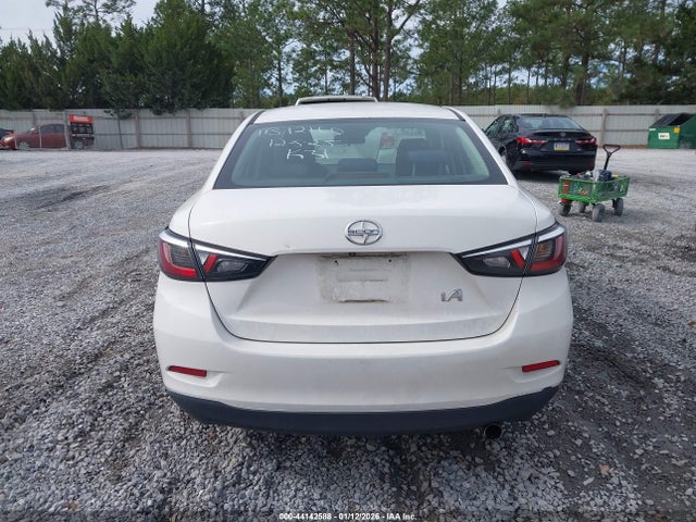 3MYDLBZV4GY101207 Scion IA