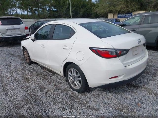 3MYDLBZV4GY101207 Scion IA