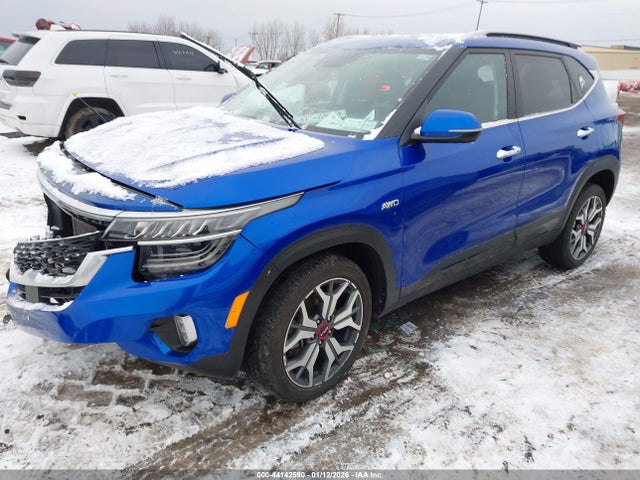 2023 KIA SELTOS KNDETCA2XP7353460 Photo 1