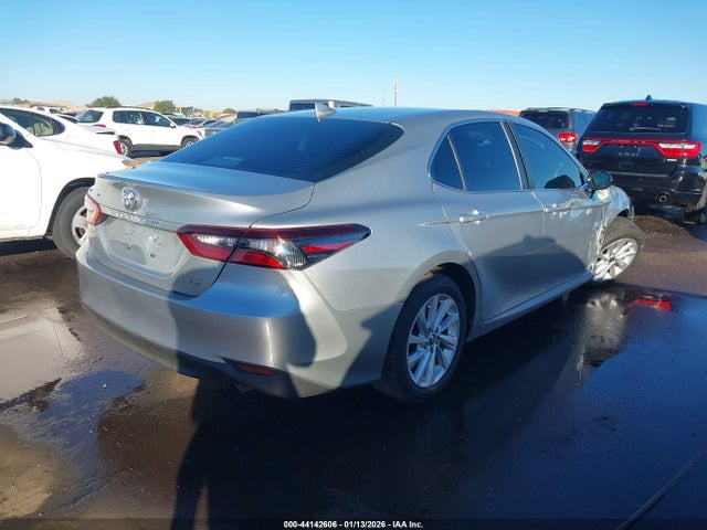 4T1C11AK3RU253430 Toyota CAMRY LE