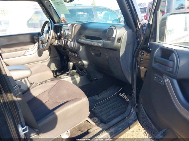 2014 JEEP WRANGLER UNLIMITED 1C4BJWDG1EL149653 Photo 4