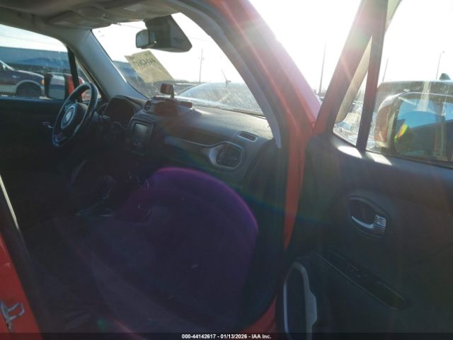 2016 JEEP RENEGADE ZACCJABT5GPD33323 Photo 4