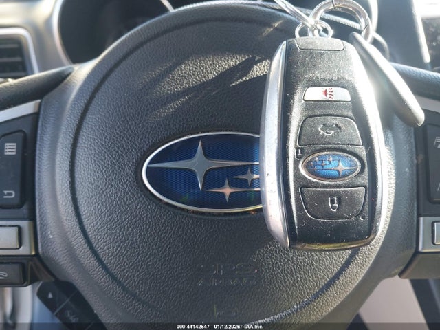 4S4BSENC1F3362652 Subaru Outback 3.6r Limited