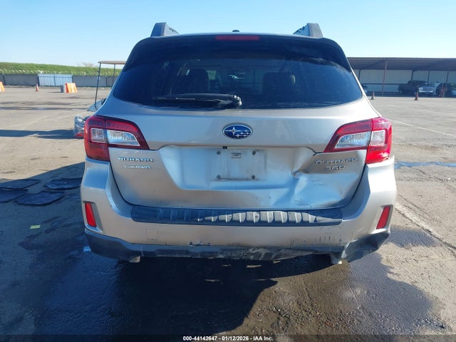 4S4BSENC1F3362652 Subaru Outback 3.6r Limited
