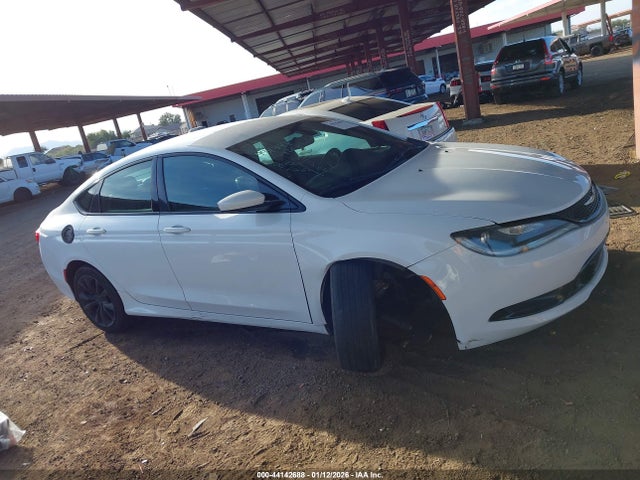 Chrysler 200 S 2015 1C3CCCBB5FN746688 Image 13