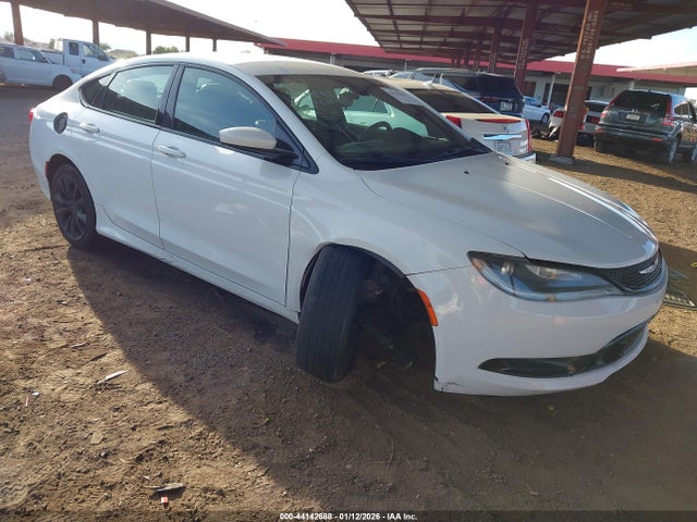 Chrysler 200 S 2015 1C3CCCBB5FN746688 Image 6