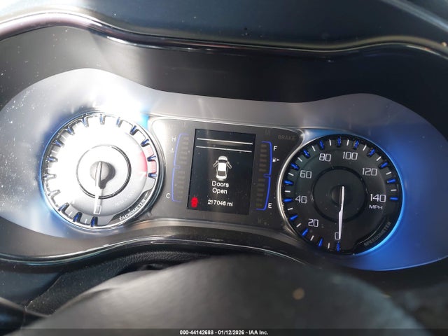 Chrysler 200 S 2015 1C3CCCBB5FN746688 Image 7