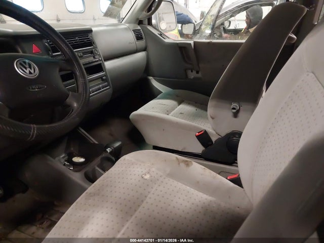 Aukcja sprzedaży 2003 Volkswagen Eurovan Gls, vin: WV2KB47013H018238, numer aukcji: 44142701