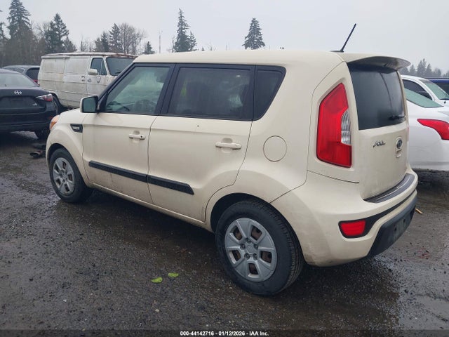 2012 KIA SOUL KNDJT2A57C7467669 Photo 2