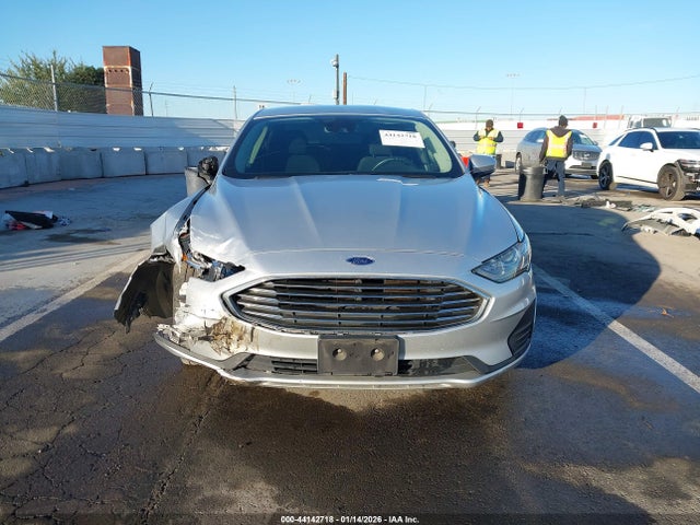Ford Fusion Hybrid Se 2019 3FA6P0LU8KR200069 Image 12