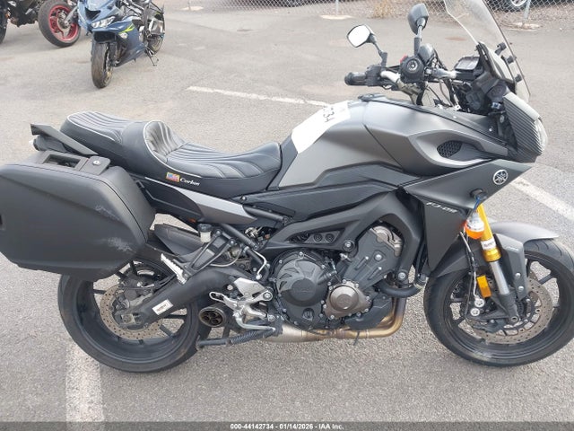 Yamaha FJ09 2015 JYARN37E0FA002440 Image 12