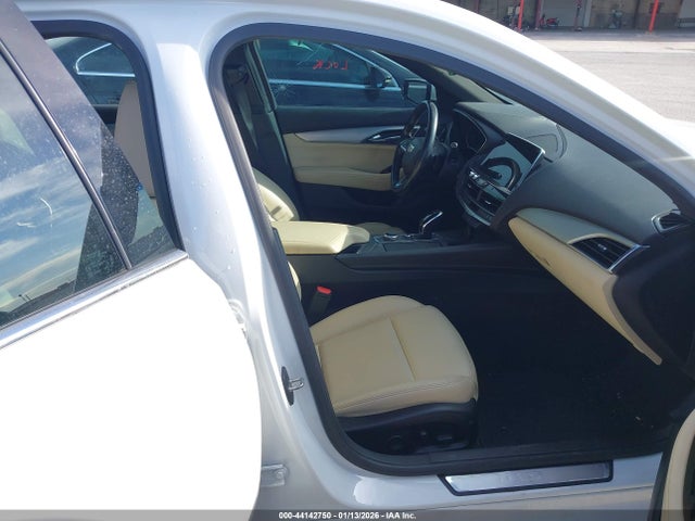 2021 CADILLAC CT5 1G6DM5RK0M0114029 Photo 4