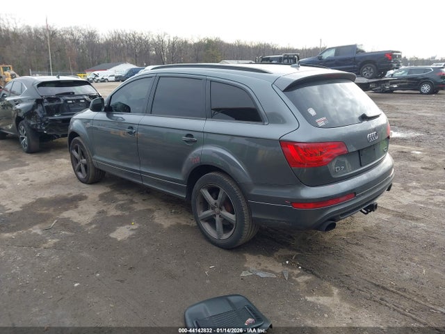 2015 AUDI Q7 WA1DGAFE0FD029001 Photo 2