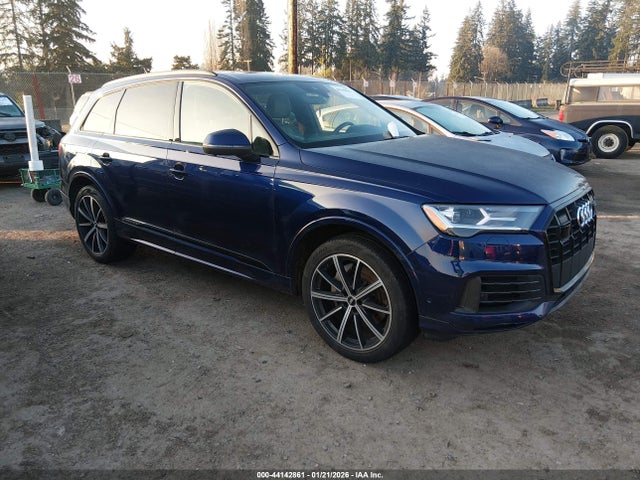 2020 AUDI Q7 WA1LXAF70LD013082 Photo 0