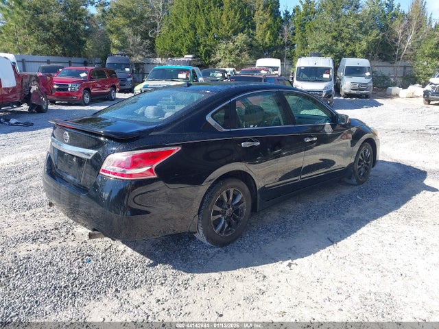 Nissan Altima 2.5 S 2015 1N4AL3APXFC464449 Image 4