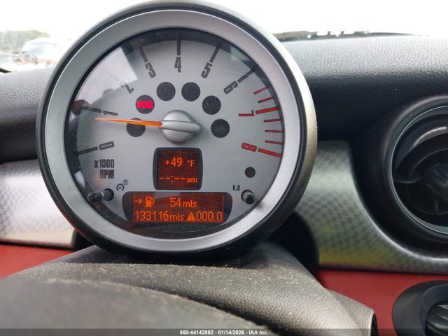 2007 MINI COOPER S WMWMF73517TL87941 Photo 6