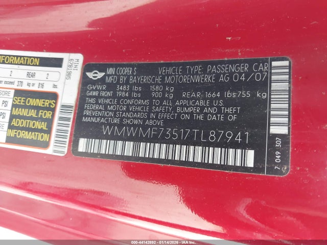 2007 MINI COOPER S WMWMF73517TL87941 Photo 8