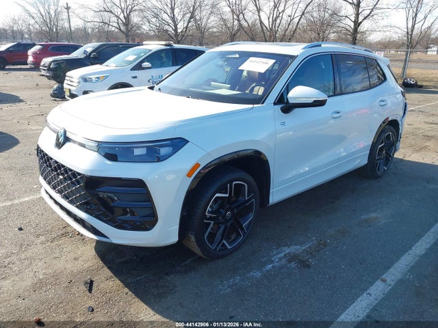 2025 VOLKSWAGEN TIGUAN 3VVLR7RM5SM031957 Photo 1