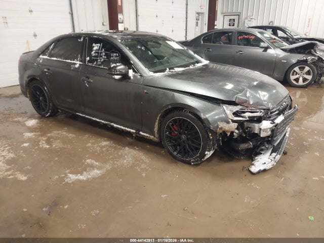 2019 AUDI A4 WAUENAF47KN004928