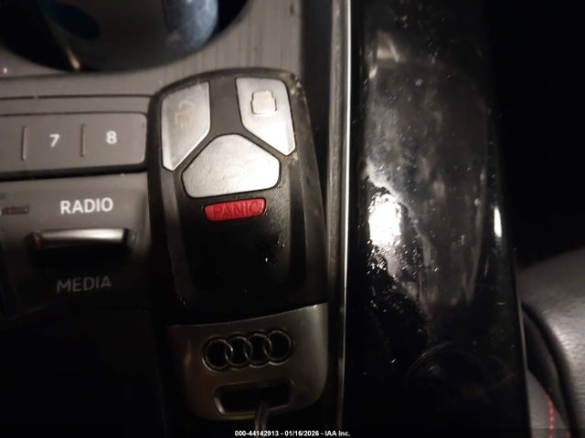 2019 AUDI A4 WAUENAF47KN004928 Photo 10