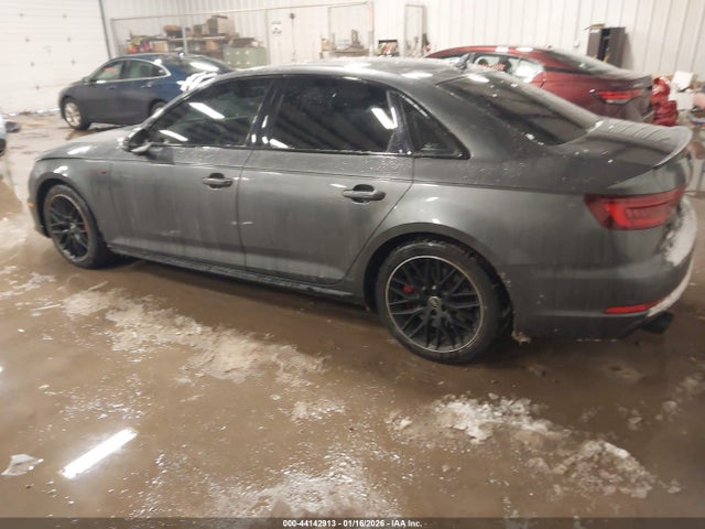 2019 AUDI A4 WAUENAF47KN004928 Photo 2