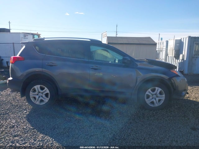 Toyota RAV4 LE 2015 2T3BFREV3FW236890 Image 13
