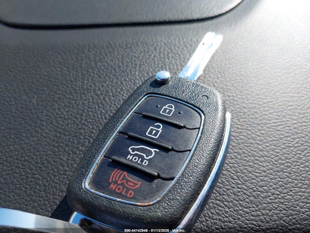 2018 HYUNDAI TUCSON KM8J33A49JU719526 Photo 10