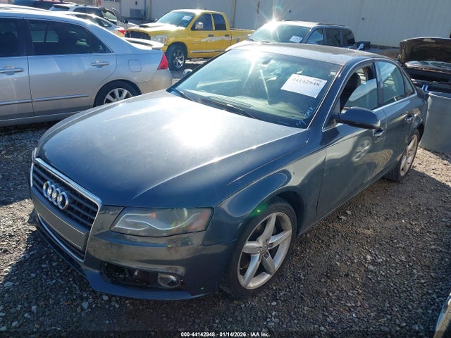 2011 AUDI A4 WAUEFAFL0BN032591 Photo 1