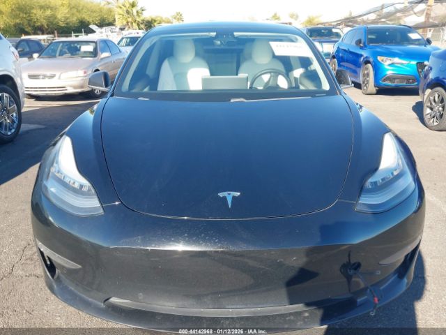 2019 TESLA MODEL 3 5YJ3E1EB4KF390541 Photo 9