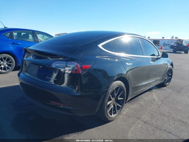 2019 TESLA MODEL 3 5YJ3E1EB4KF390541 Photo 3