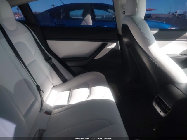 2019 TESLA MODEL 3 5YJ3E1EB4KF390541 Photo 7