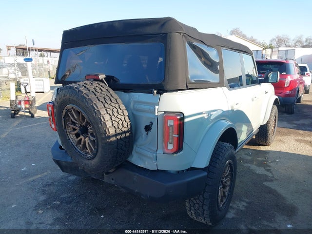 Ford Bronco Outer Banks 2024 1FMEE8BP9RLA60818 Image 4