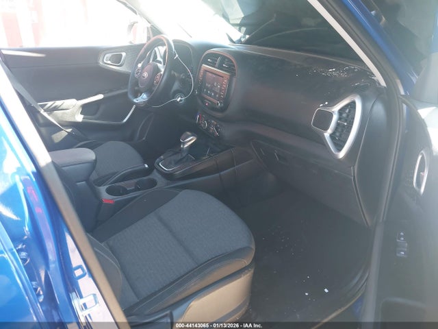 2020 KIA SOUL KNDJ63AU2L7091094 Photo 4